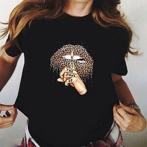 Edgy Street Casual Leopard Lips Soft Black Graphic Short Sleeve Statement Tee
